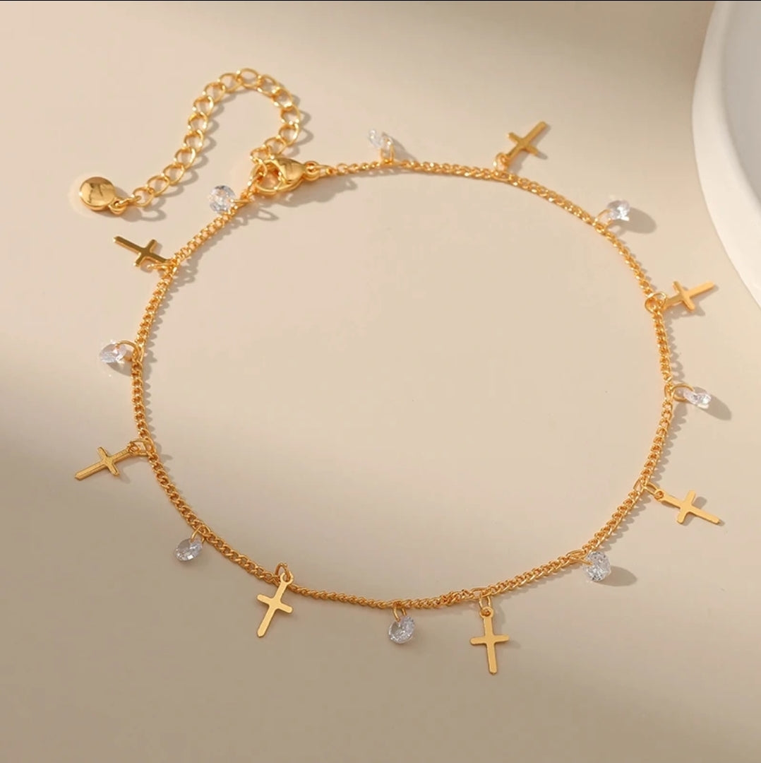 Gold-Filled Cross & Zircon Anklet – 18K Elegant Adjustable Chain