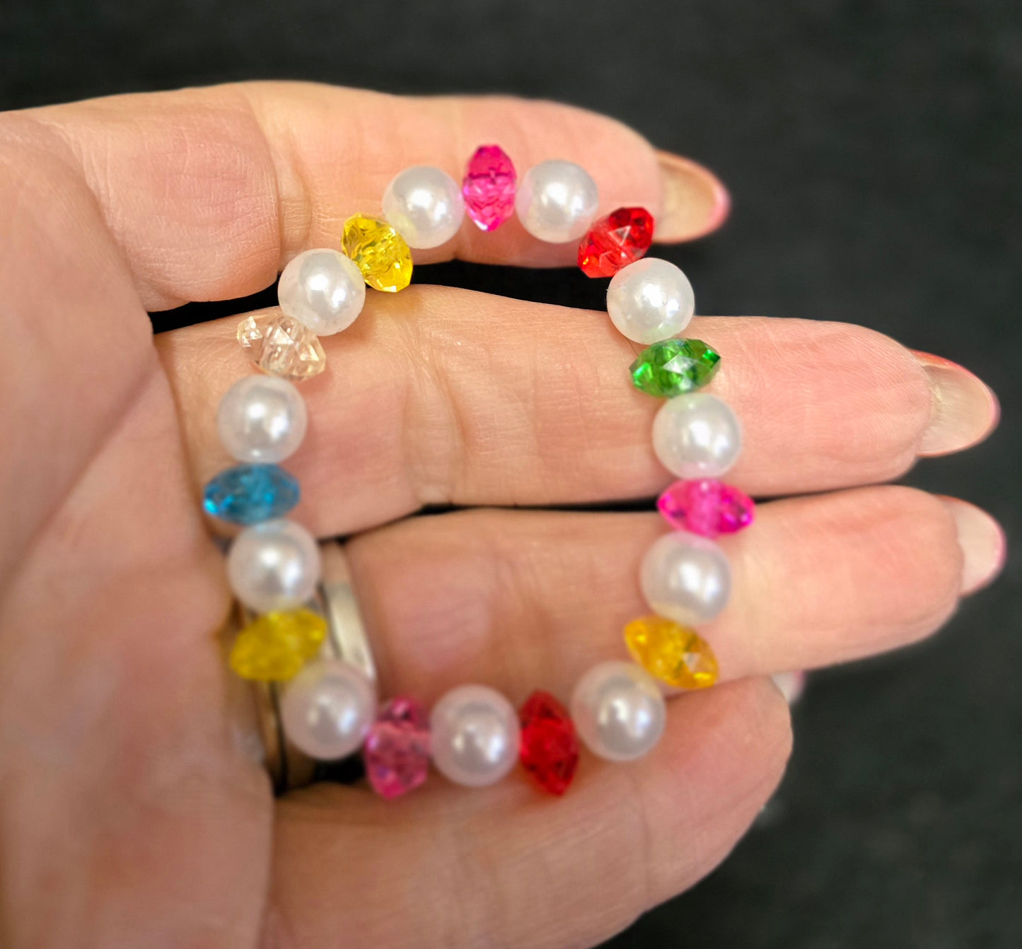 Colorful Stretch Bracelet for Toddlers – Fun & Comfortable