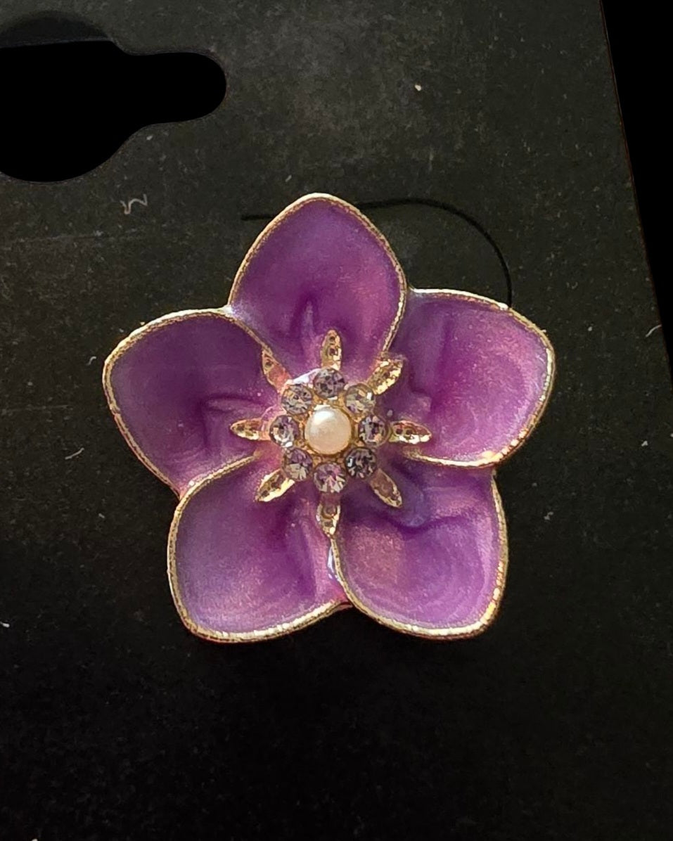 Lavender Purple Flower Stud Earrings with Pearl Center