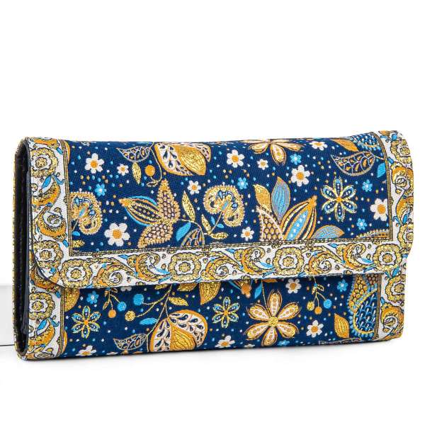 Chic Tapestry Wallet with Magnetic Closure – Elegance Meets Functionality