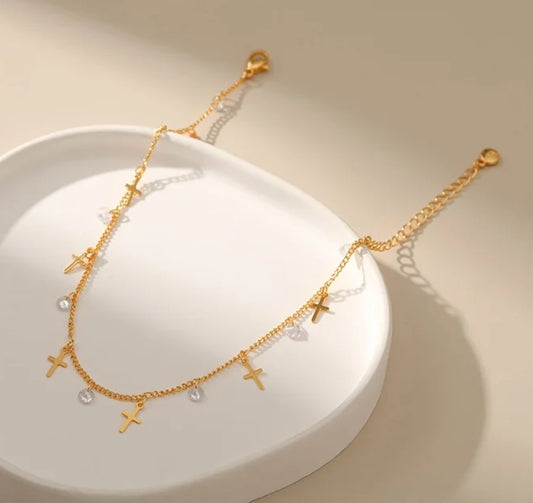 Gold-Filled Cross & Zircon Anklet – 18K Elegant Adjustable Chain