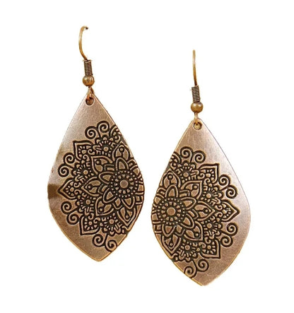 Metal Teardrop Mandala Pattern Earrings