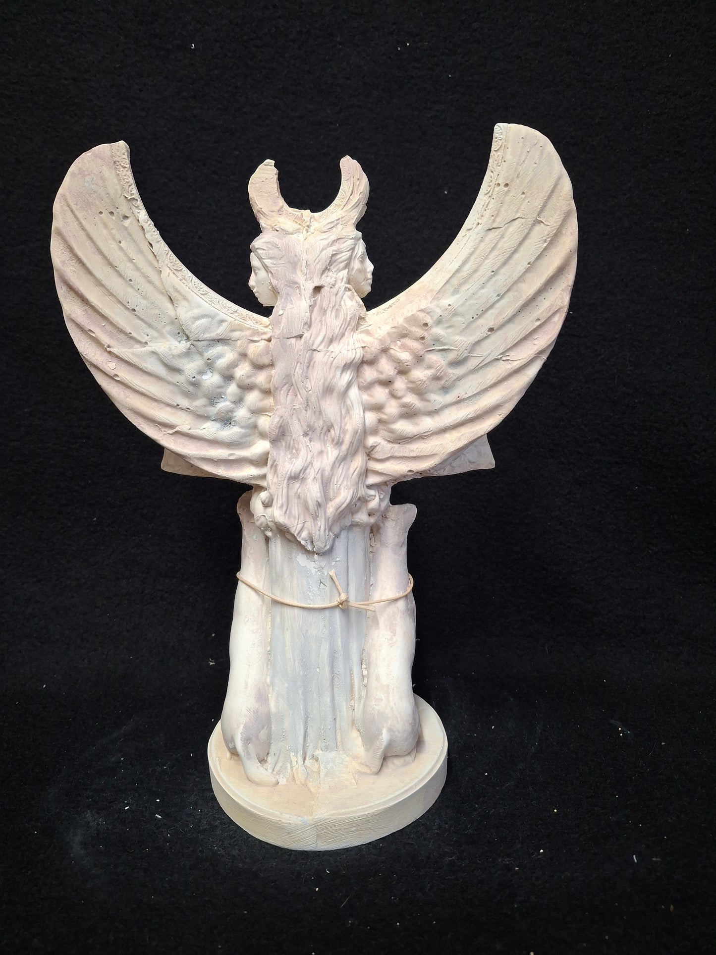 Alabaster Statue of Hekate (Hecate) – Goddess of Magic & Crossroads