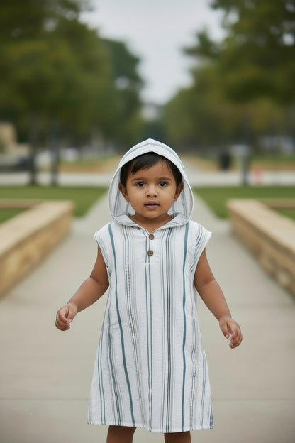 Child’s Lightweight Sleeveless Hooded Dress