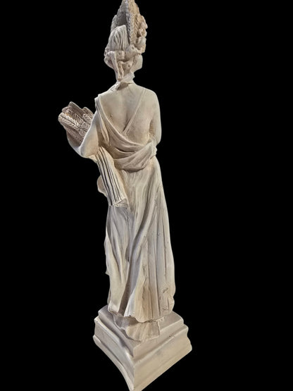 Alabaster Statue of Demeter – 25cm