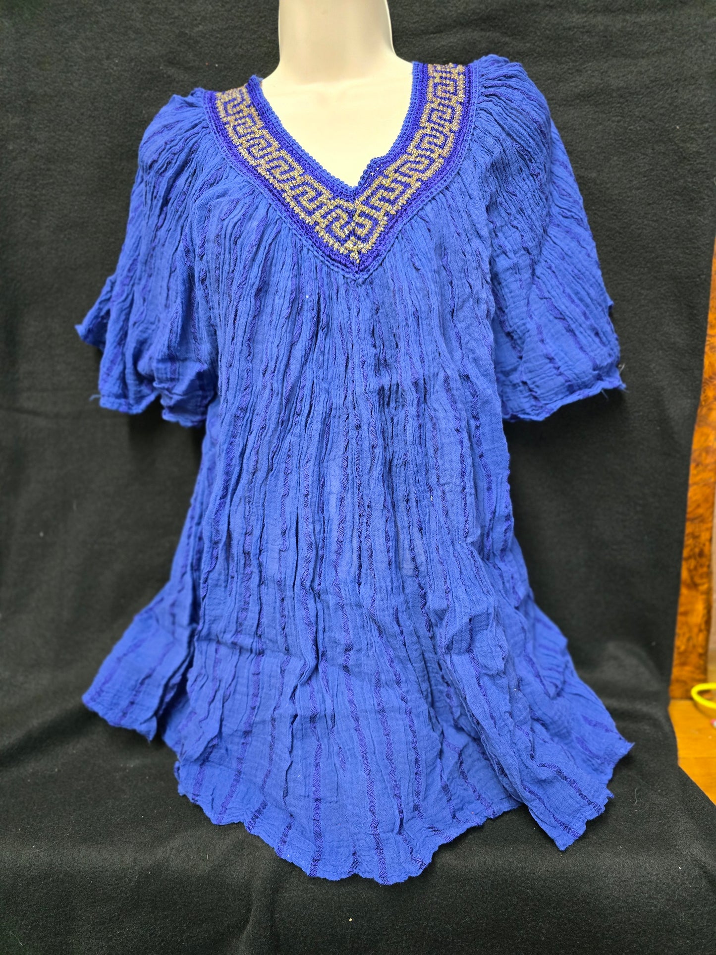 Greek-Inspired 100% Cotton Blouse with Gold Metallic