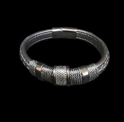 Men’s Hand-Stitched Leather Bracelet – Magnetic Closure