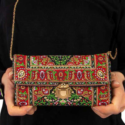 Stylish Woven Tapestry Purse/Wallet with Detachable Shoulder Chain