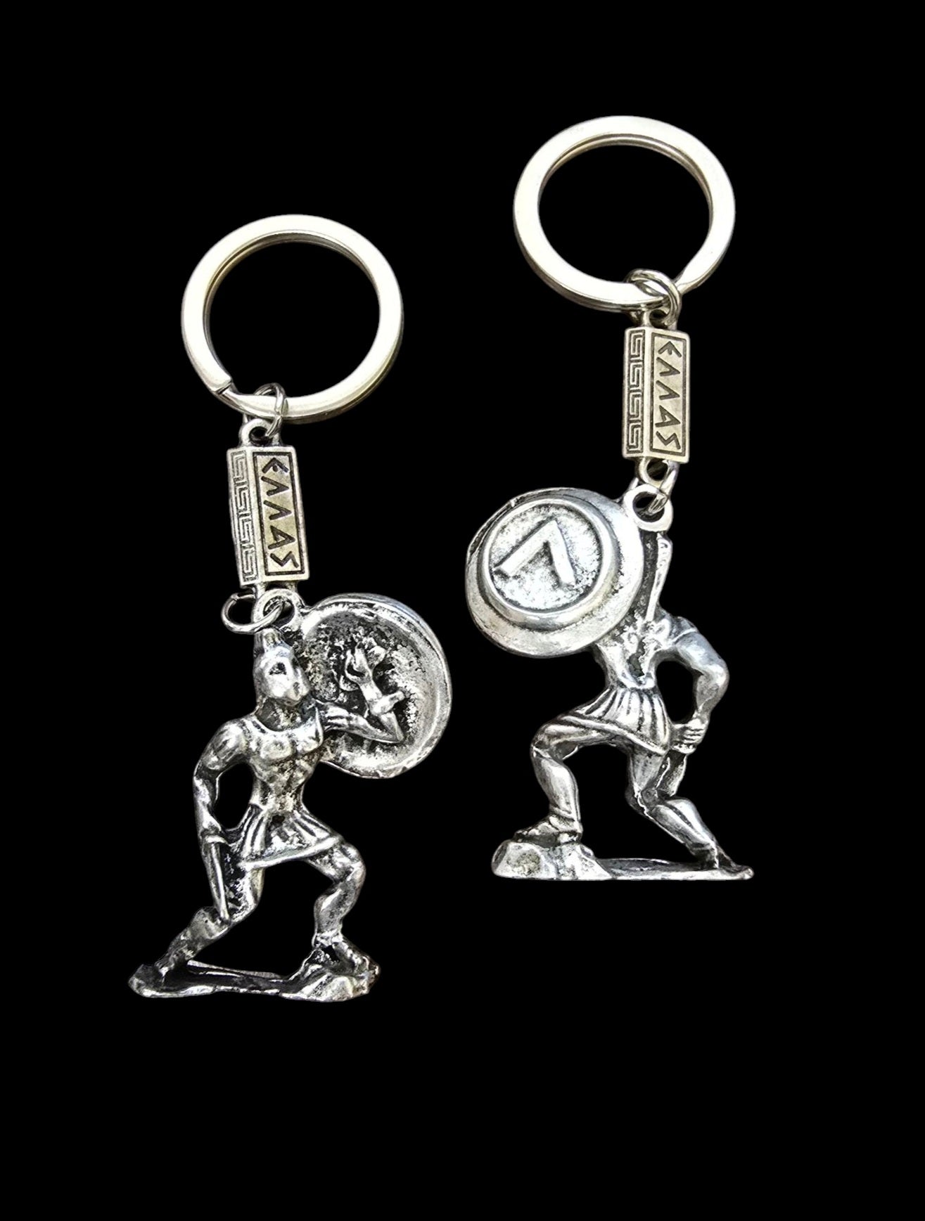 Spartan Warrior Keychain – Strength & History in Your Hands