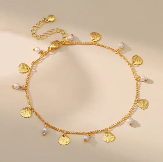 French Style Pearl & Shell Anklet – 18K Gold Plated