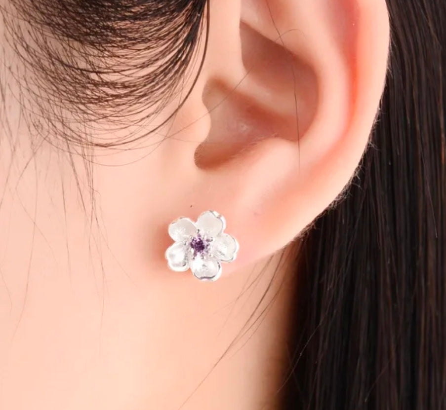925 Sterling Silver Flower Stud Earrings with Purple Zirconia Center