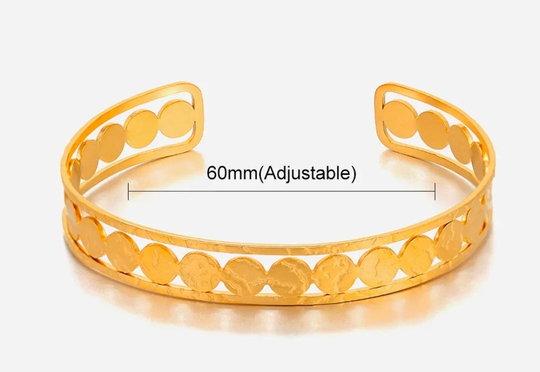 Hypoallergenic Stainless Steel Textured Disc Cuff Bangle