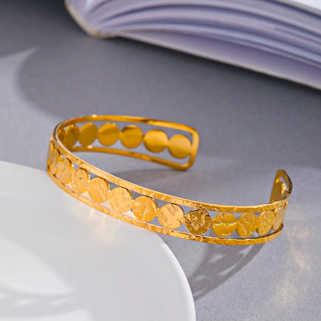 Hypoallergenic Stainless Steel Textured Disc Cuff Bangle