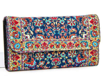 Chic Tapestry Wallet with Magnetic Closure – Elegance Meets Functionality